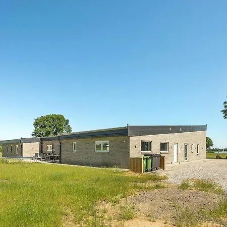 12 Bedroom In Vakantiehuis *