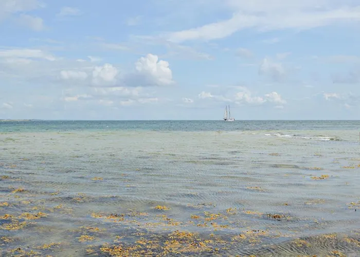 Vakantiehuis 12 Bedroom In *